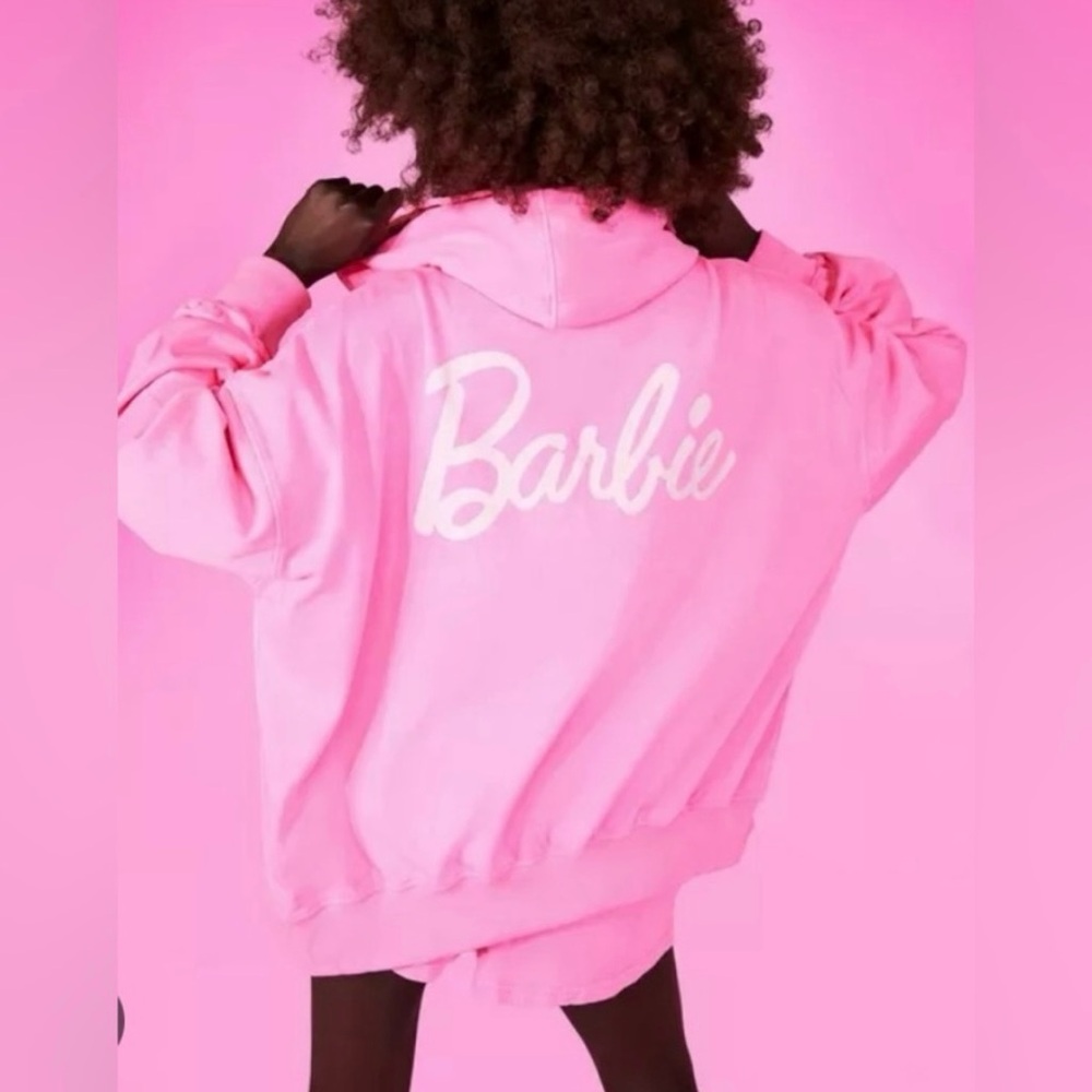 💕NTW Boohoo Barbie full zip OVERSIZED hoodie (reposh)💕